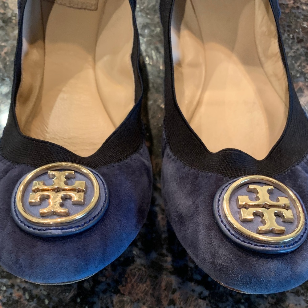 Tory Burch Clare Blue/Black Suede Flats Size 8